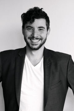 Profile picture for user Thomas Carrel